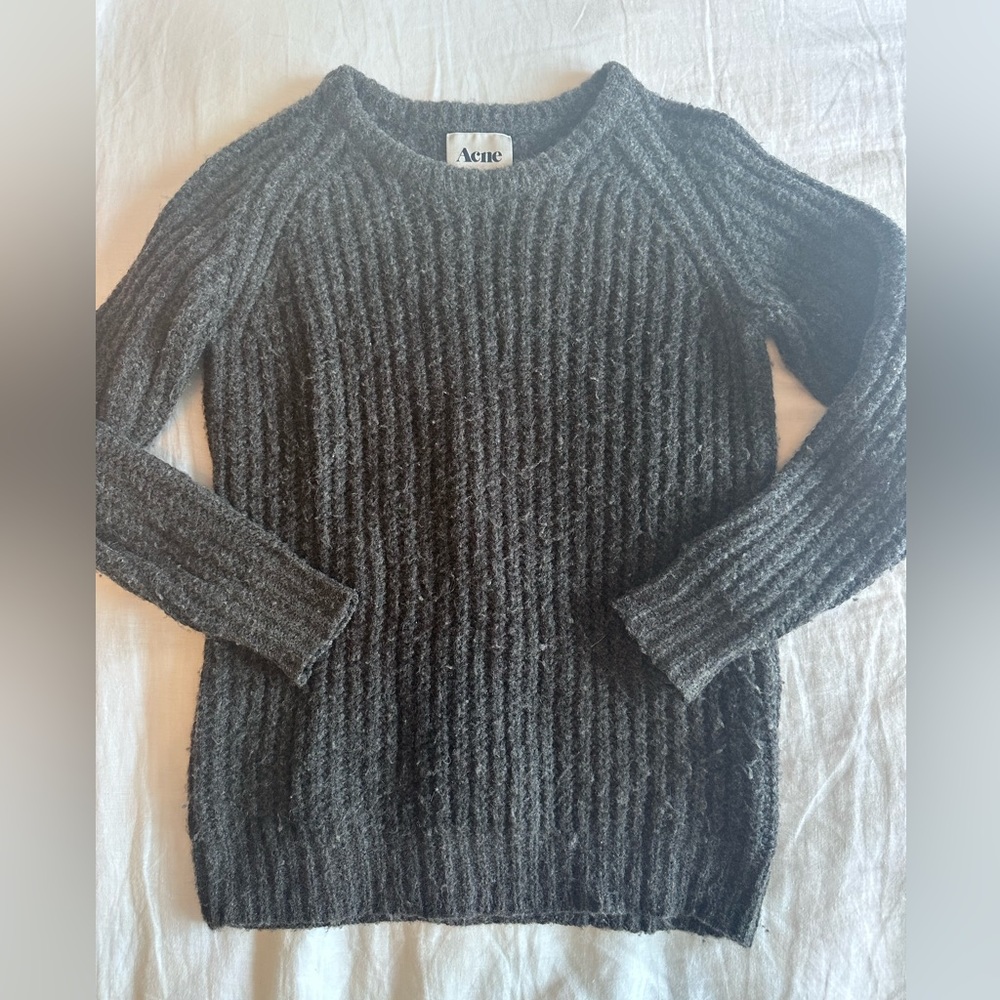 Acne Studios Rye New knit. Size XS.
